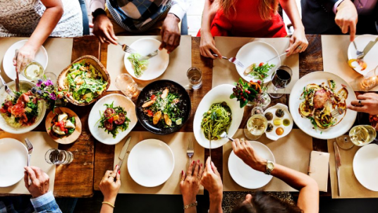 Réunion Mensuelle du Chapter Cameroun au Bistro Latin